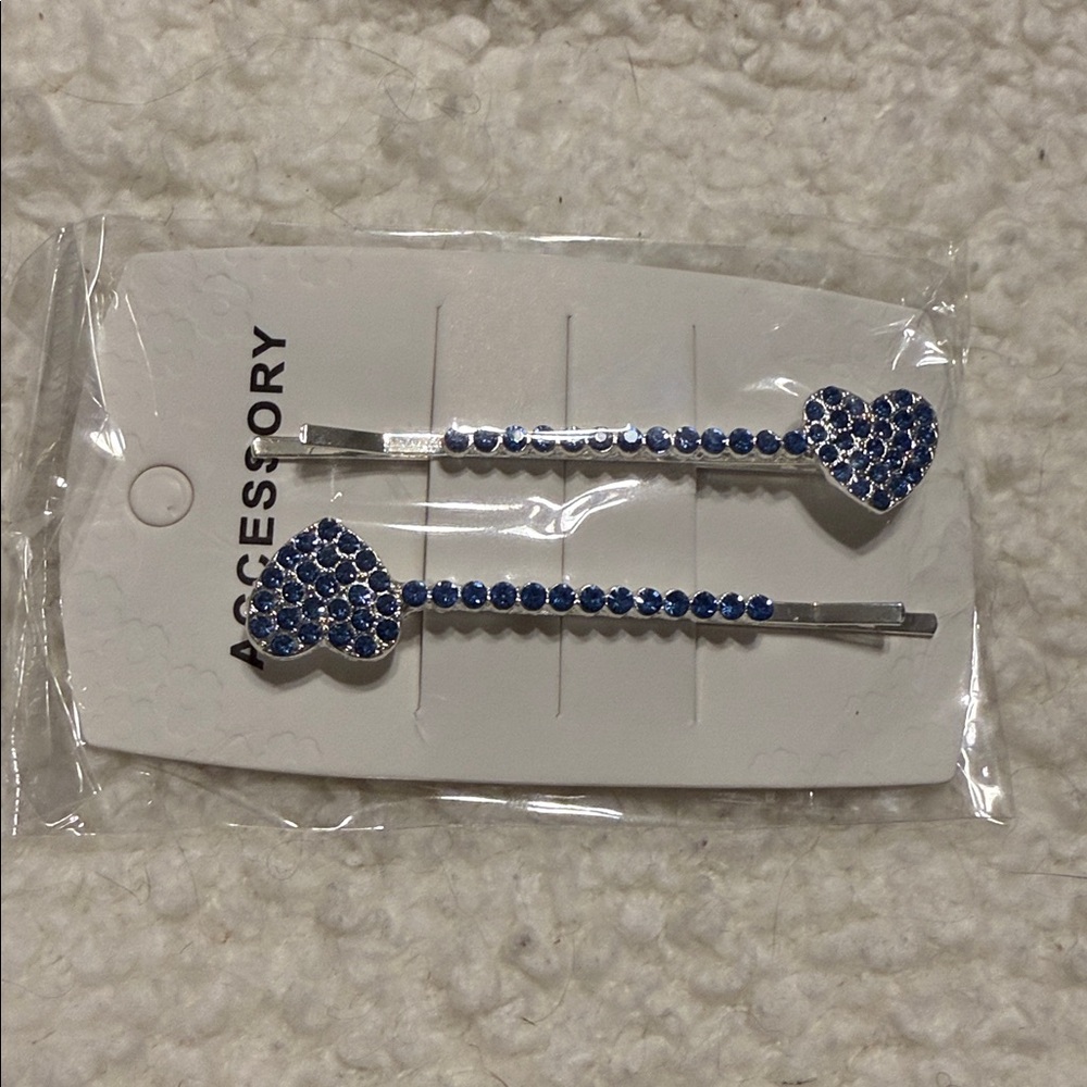 Heart Rhinestone Hair Clips Set - Picture 4 of 15